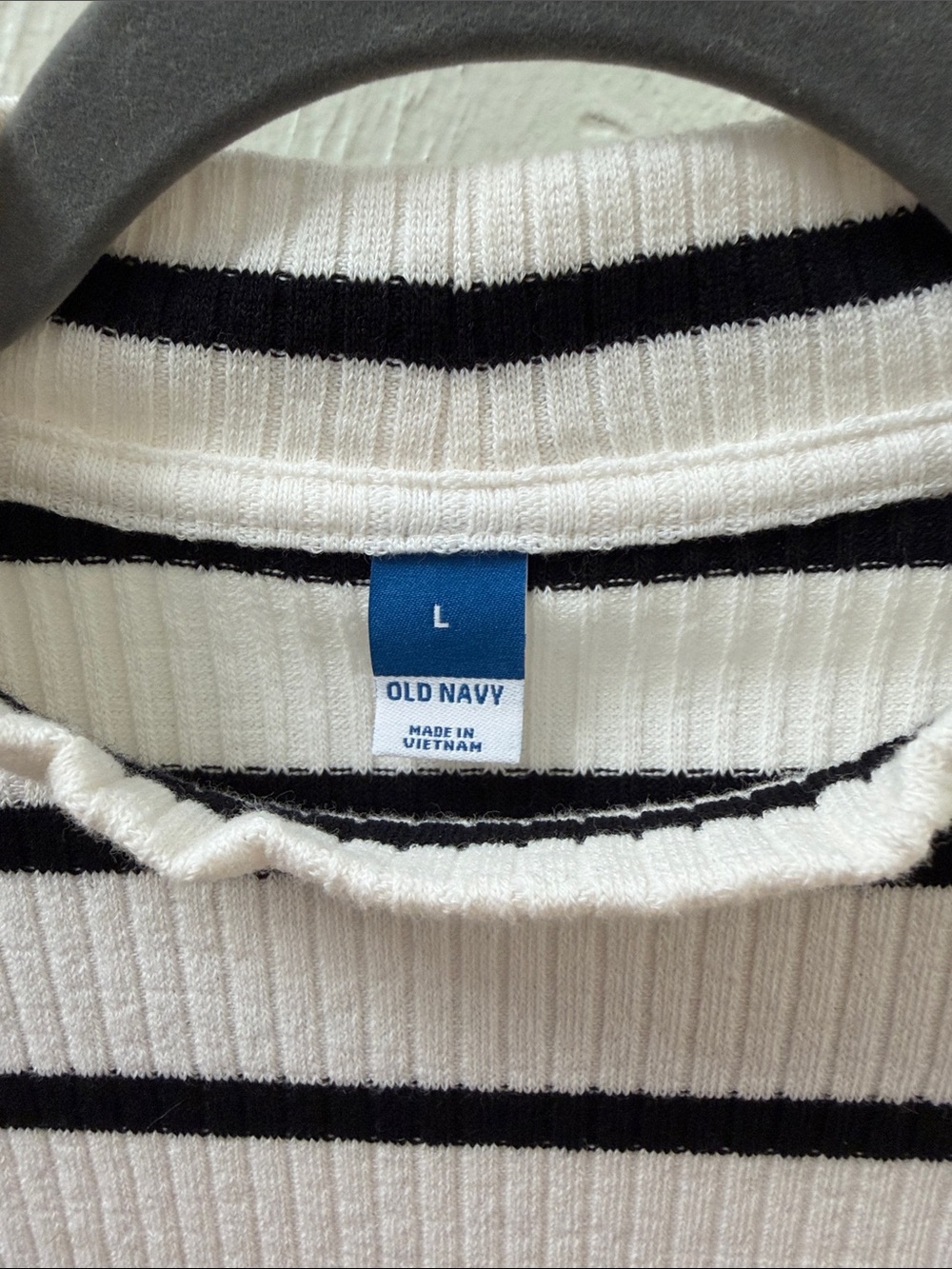 Old Navy White and Black Striped Ribbed Mock Neck Tank - Picture 3 of 4